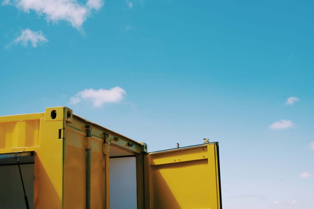 What to Know About Using Storage Containers When You Move