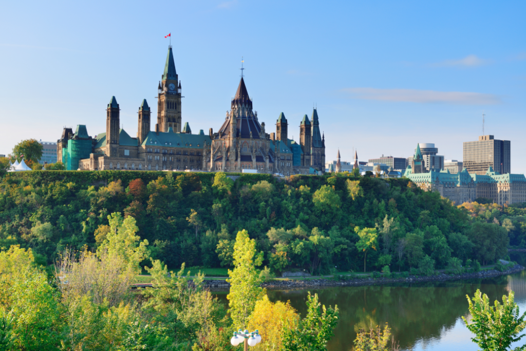 Living in Ottawa vs. Montreal: Where Should You Live?