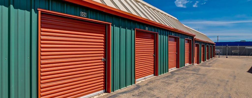 FrqUsBng Mini Mall Storage